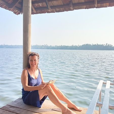 Sagar Beach Villas Home Stay Cseráj-part Kültér fotó